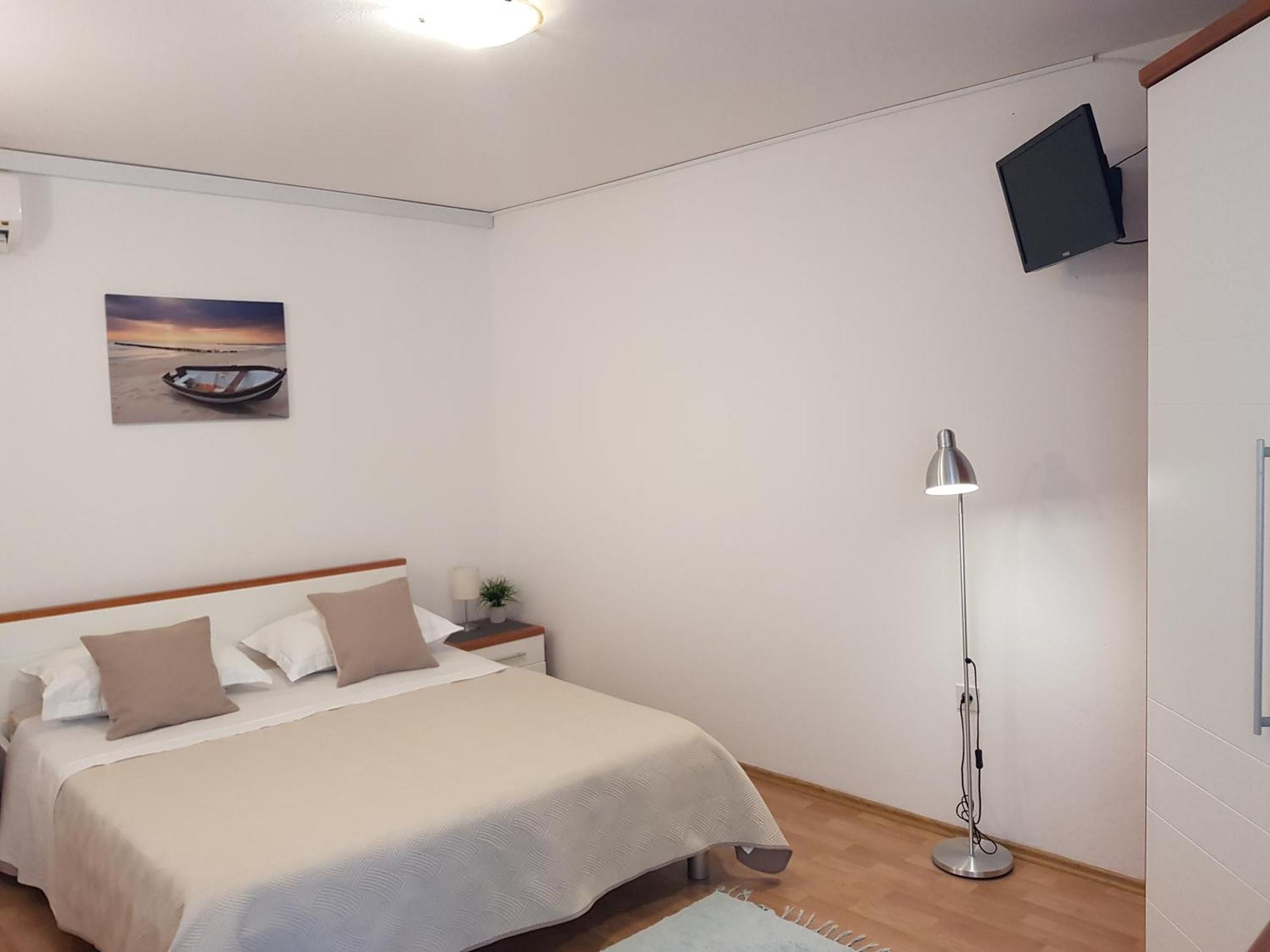 Bed & Breakfast Huljic Hvar Town Exterior photo